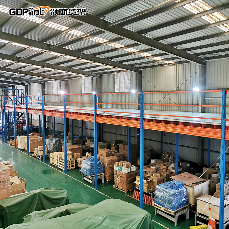 閣樓式貨架專(zhuān)區(qū)